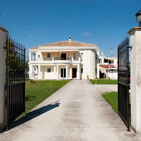 Casa Bianca Villa Kanali  Bagian luar foto
